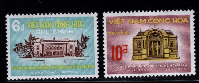 South Vietnam Scott 383-384 MH* Government Building stamp set