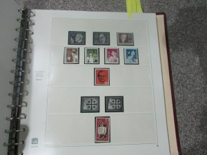 $Safe hingeless album Berlin 1948-1973 mint stamps inside