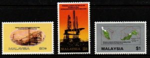 MALAYSIA SG325/7 1985 MALAYSIAN PETROLEUM PRODUTION MNH