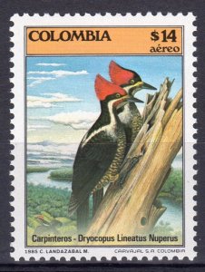 Colombia 1985 Birds Dryocopus Lineatus Set (1) MNH Yvert 738