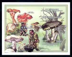 [76930] Togo 1997 Mushrooms Pilze Scouting Imperf. Sheet MNH