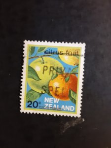 New Zealand #762              Used