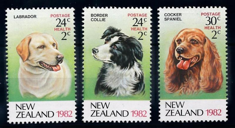 [65572] New Zealand 1982 Dogs  MLH