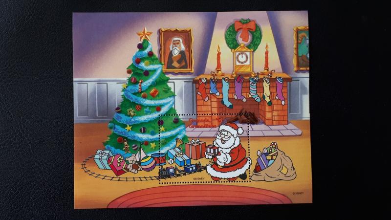 Disney - Grenada Grenadines 1998 - Christmas. ** MNH Block