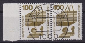 Berlin 1971 Mi#410 DZ10 Pair with Druckerzeichen used CV€100.00 (BN1118)