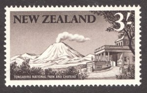1960 New Zealand Sc# 349 - 3sh  Tongariro National Park & Chateau MNH Cv$21