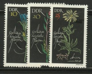 1966 Germany GDR DDR Scott 879-881 Full Set MH* A16P36F992-