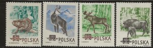 POLAND  SC #  660 - 3      MNH