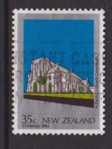 New Zealand  #789  used 1983  Christmas 35c