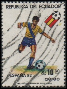 Ecuador C724 - Used - 10.60s FIFA World Cup Soccer (1981) (cv $0.55)