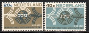 Netherlands #436-437   MNH