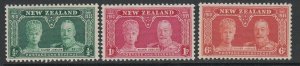 New Zealand, Scott 199-201 (SG 573-575), MLH