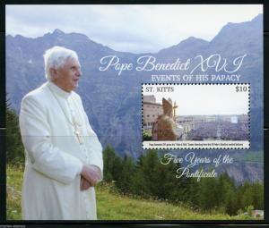 ST. KITTS  2015 POPE BENEDICT XVI  SOUVENIR SHEET   MINT NH