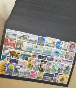 EDW1949SELL : JAPAN Amazing collection  Mihon Ovpts 168 stamps per set x 45 sets