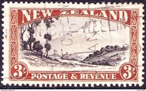 NEW ZEALAND 1936 3/- Chocolate & Yellow Brown Perf 13-14 x 13½ SG590 Used