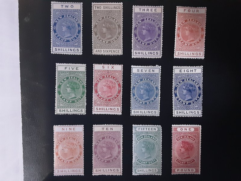 Stamps duty mint    2 shillings/1pound  SG value 4600£