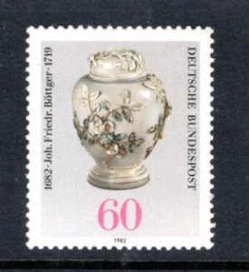 GERMANY 1366 MNH VF 18th century pot with lid