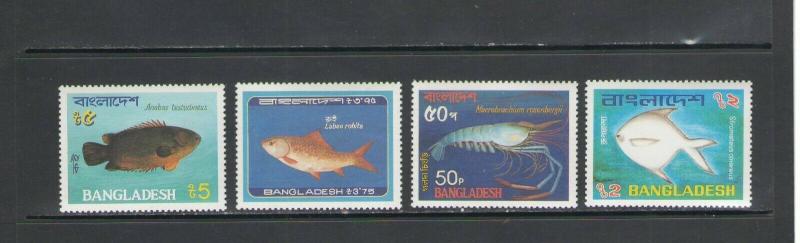 BANGLADESH: Sc 225-28  / ***F I S H E S ***/ Set of 4 / MNH.