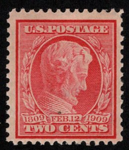 US #367 VF mint never hinged, nice margins all around, VERY FRESH,  Super Nice! 