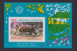 Indonesia  #1016a    MNH  1977  sheet wildlife  tiger  100r  IMPERF.