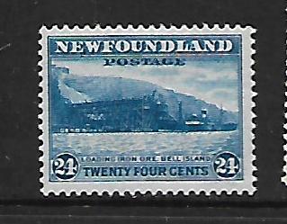 NEWFOUNDLAND 264  MNH    LOADING IRON AT BALL ISLAND 1941