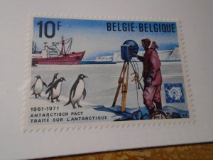 Belgium  #  806    MNH   Birds