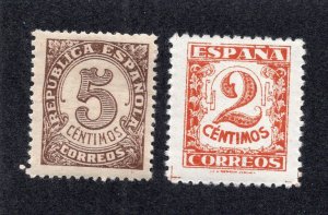 Spain 1938-39 5c & 1936 2c, Scott 592, 624 MH, value = 60c