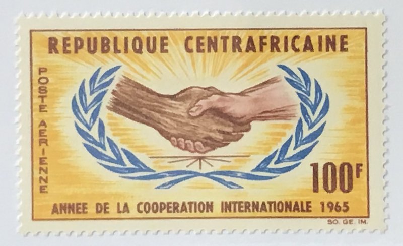 Central African Republic #C26 MH CV$1.60 Int'l Cooperation Year/Hands