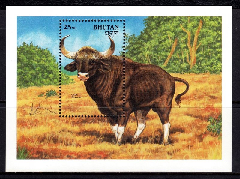 Bhutan 1990 Endangered Wildlife - Gaur Mint MNH Miniature Sheet SC 938