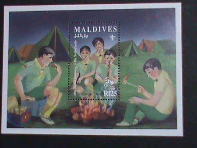 ​MALDIVES-1995-SC#2082-18TH ANNIVE;-WORLD SCOUT JAMBOREE-NETHERLANDS MNH S/S