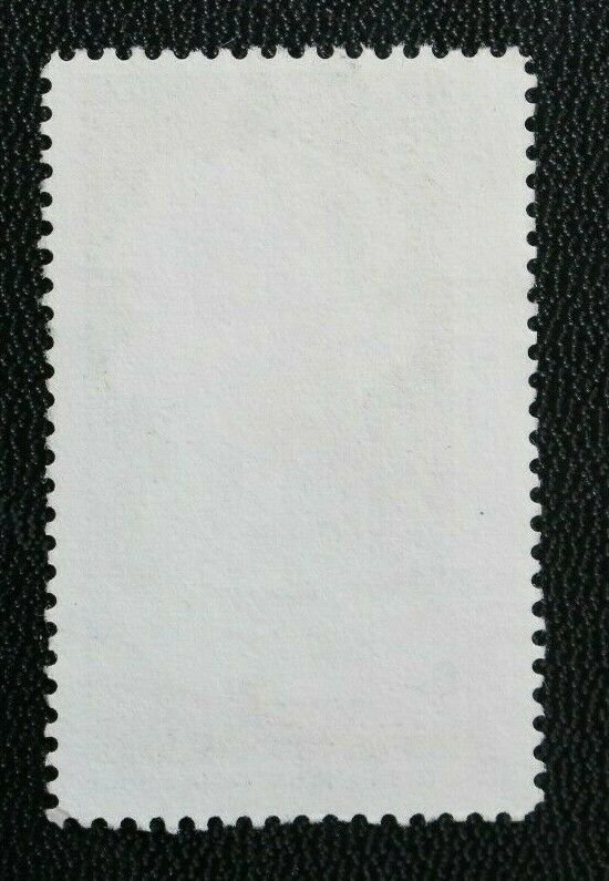 US #1453 ERROR / EFO US Stamp Used  VARIETY White Dress Dress should be Red