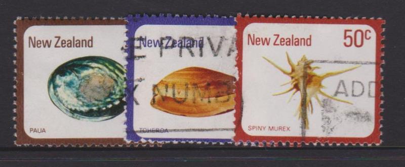 New Zealand Sc#674,675,677 Used