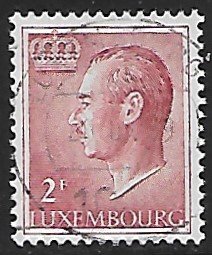 Luxembourg # 422 - Grand Duke Jean - 2F - used...(KlGr)