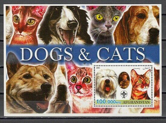 Angola, 2003 Cinderella issue. Cats & Dogs s/sheet.