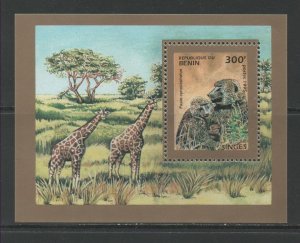 Thematic Stamps Animals - BENIN 1995 MONKEYS MS mint