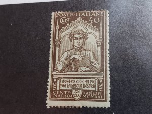 Italy Scott # 135 Mint Never Hinged