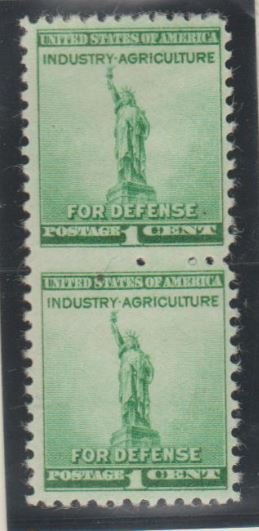 U.S. Scott #899b Statue of Liberty Stamps - Mint NH Imperf Pair-Three Perf Holes