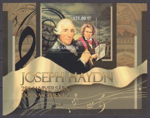 2012 Mozambique 5490/B587 280 years of composer Joseph Haydn 10,00 €