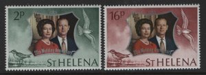 ST. HELENA  271-272   MNH SILVER WEDDING SET 1972