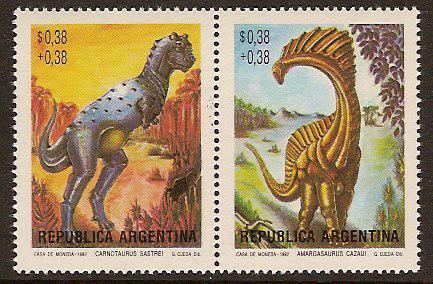 Argentina #B158-59 Dinosaurs 1992 NH Cat. $ 4.00