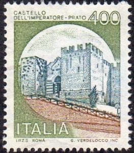 Italy 1424 - Used - 400L Imperatore-Prato Castle (1980) (cv $0.60)