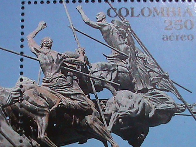 COLUMBIA 1989-SC# C806  LOS LANCEROS-HUMAN RIGHTS-FAMILY - MNH :S/S VERY FINE