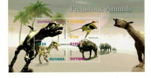 Guyana - 2005 - Dinosaurs - Sheet of Four - MNH