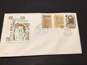 Iceland 1970 Icelandic Manuscripts first day issue postal cover Ref 60341