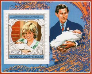 Guinea-Bissau 1982 Mi#Bl.238A  PRINCESS DIANA with PRINCE WILLIAM S/S PERF.MNH