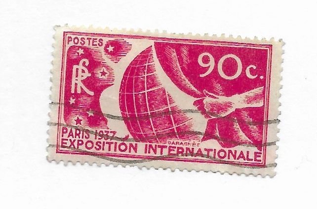 France #319 Crease - Stamp - CAT VALUE $7.50
