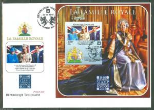 TOGO  2015 THE ROYAL FAMILY KATE, WILLIAM & QE II  LONDON 2015 STAMP EXPO S/S FD