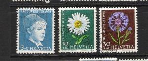 SWITZERLAND B329-330, B332 VFU FLOWERS Q568