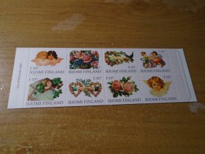 Finland  #  1033a   MNH   complete booklet