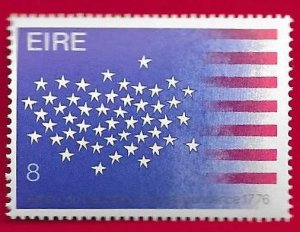 IRELAND SCOTT#390 1976 8p AMERICAN INDEPENDENCE - MNH